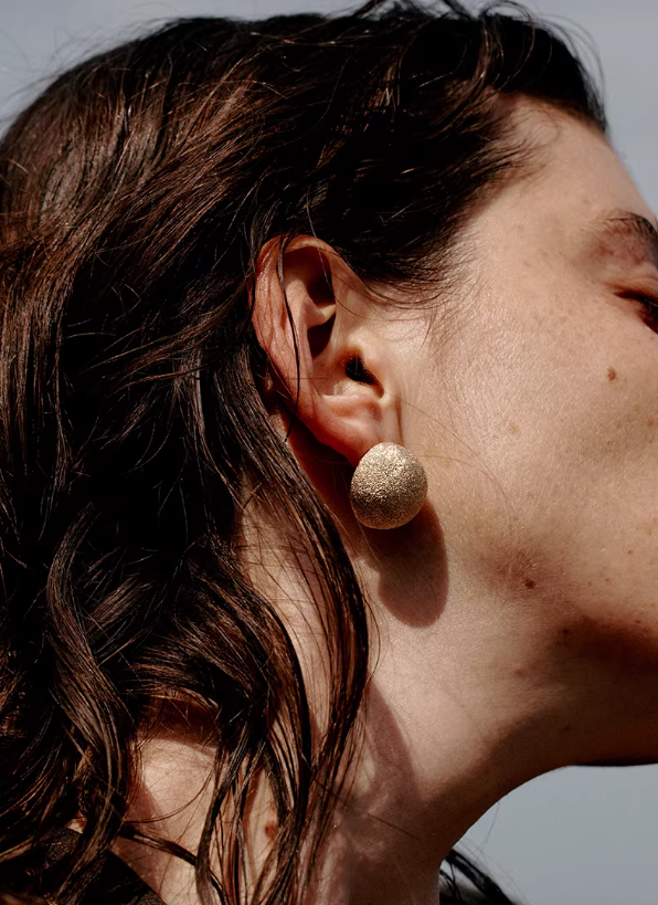 Gilded Sand Stud Earrings – Petite Sophisticated Style