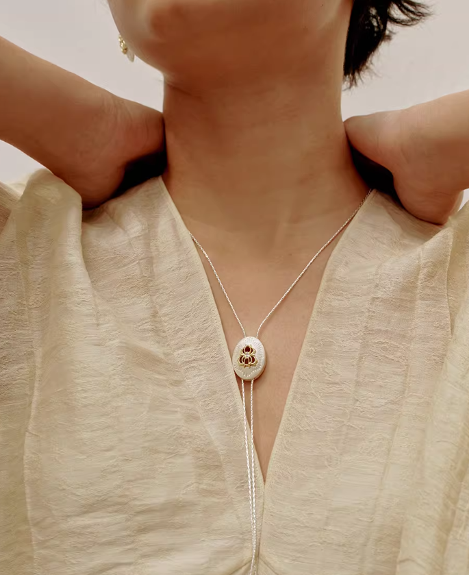 Petal Magnolia Cluster Brushed Necklace – Silver Luxury Sweater Chain